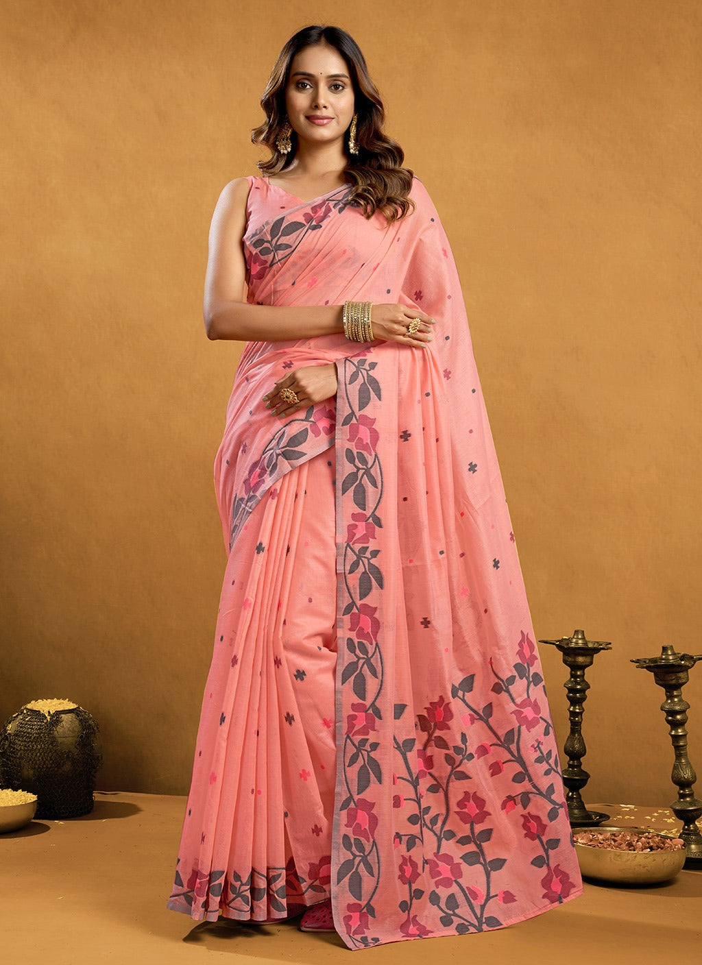 Pure Spun Cotton Jamdani Saree with Floral Weaving Border & Pallu