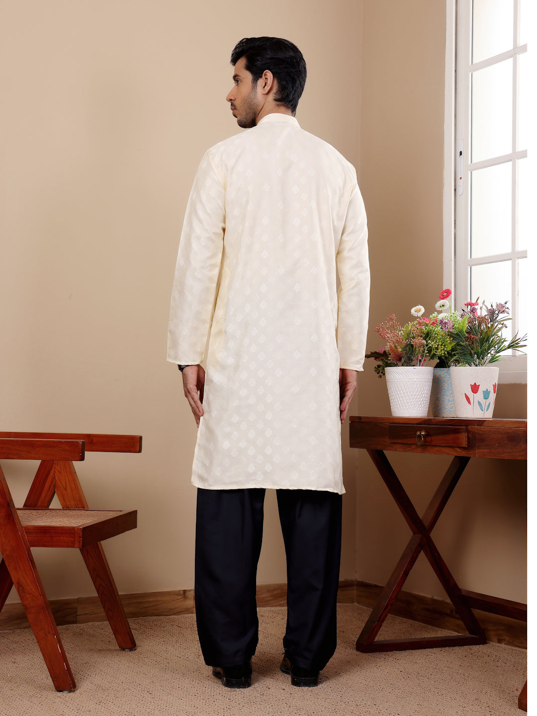 Classic Cream Jacquard Kurta for Men – Ideal for Traditional and Festive Occasions