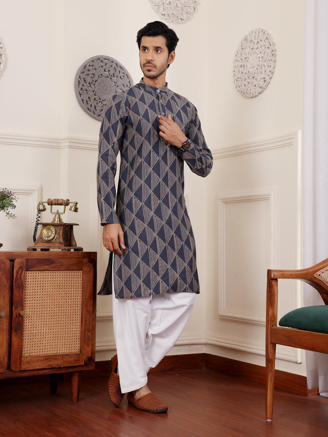 Men's Navy Blue Geometric Printed Kurta with White Pajama