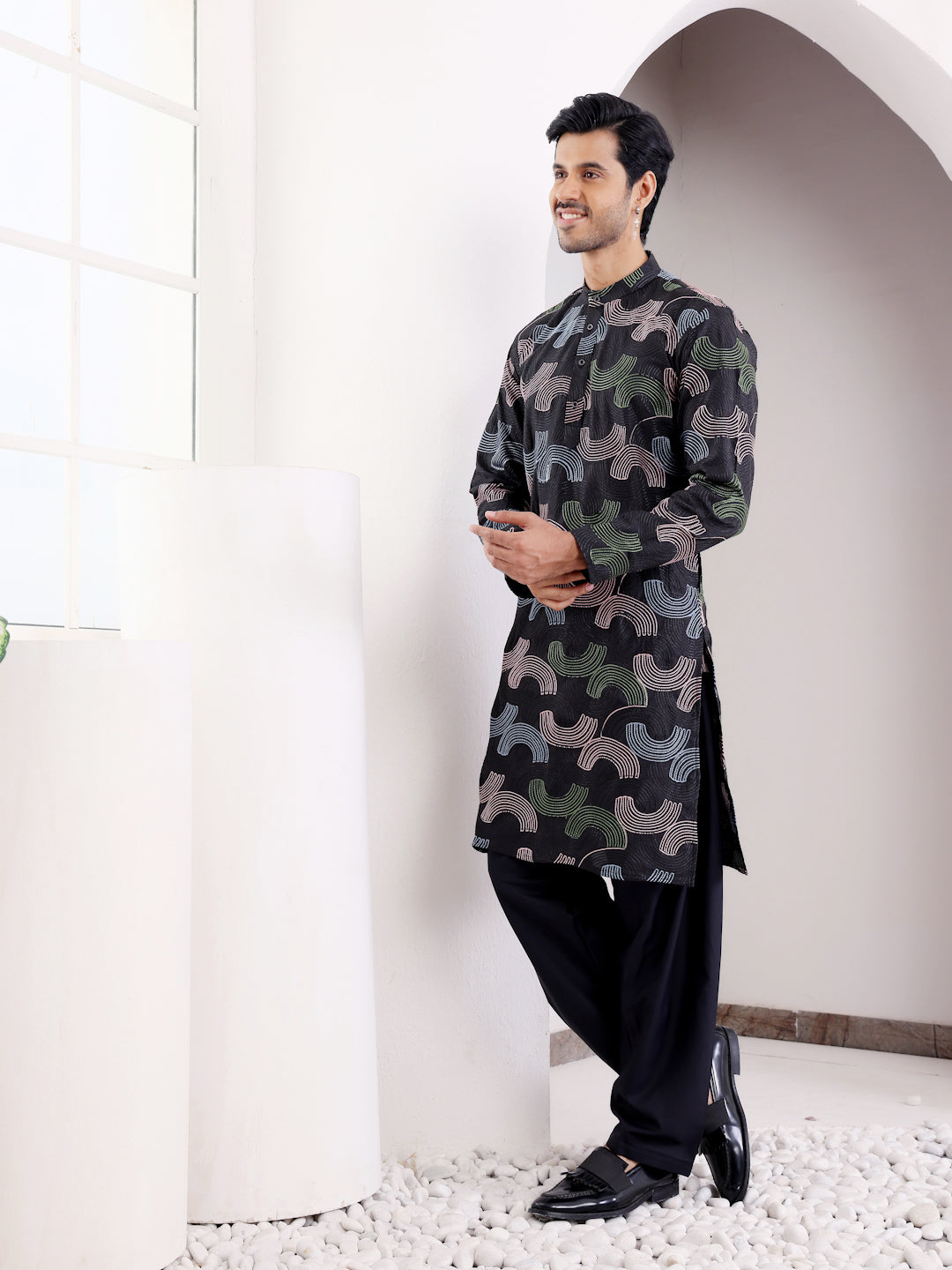 Black Linen Kurta Set with Embroidery Work