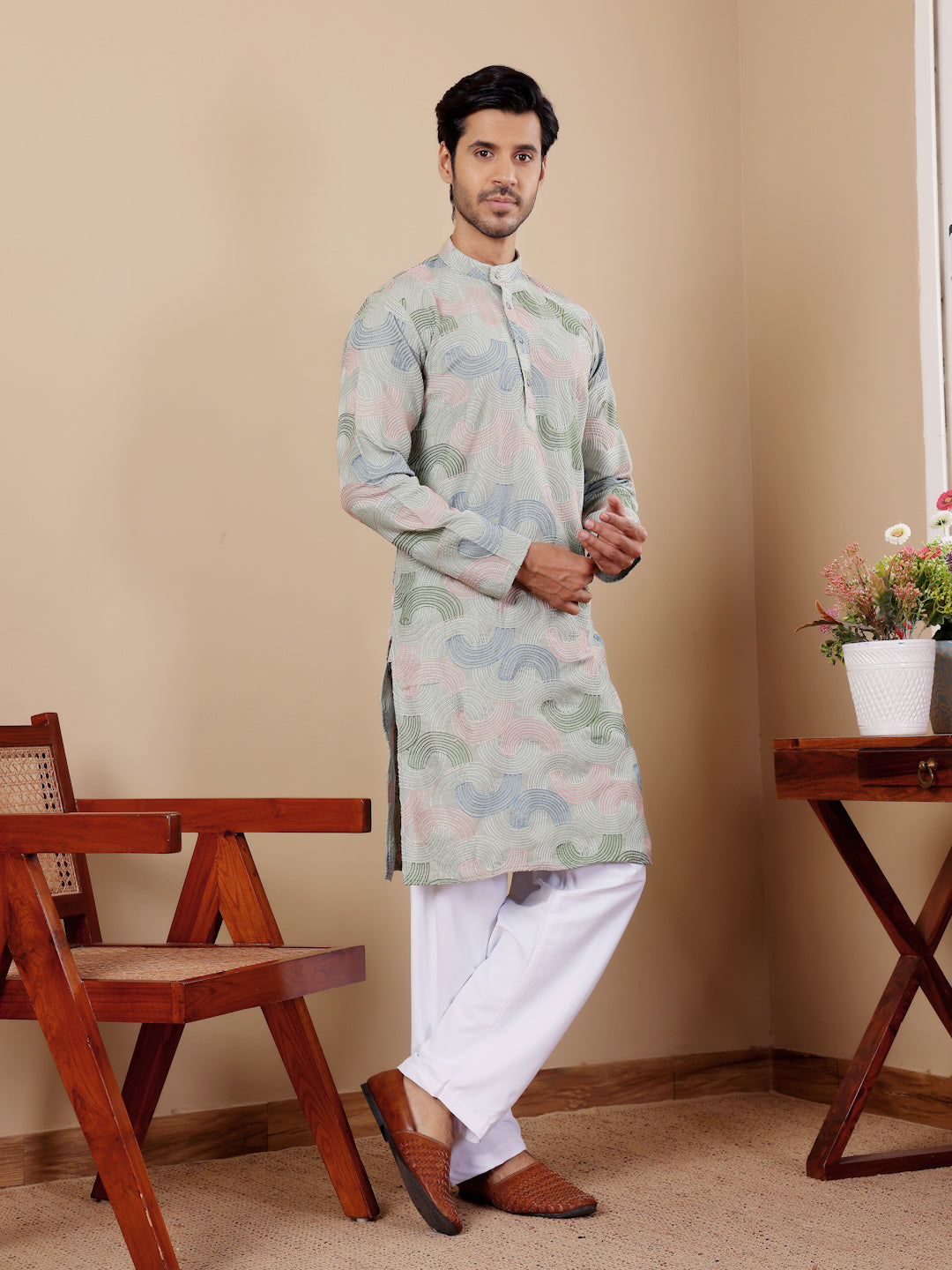 Pistel Green Linen Kurta Set with Embroidery Work