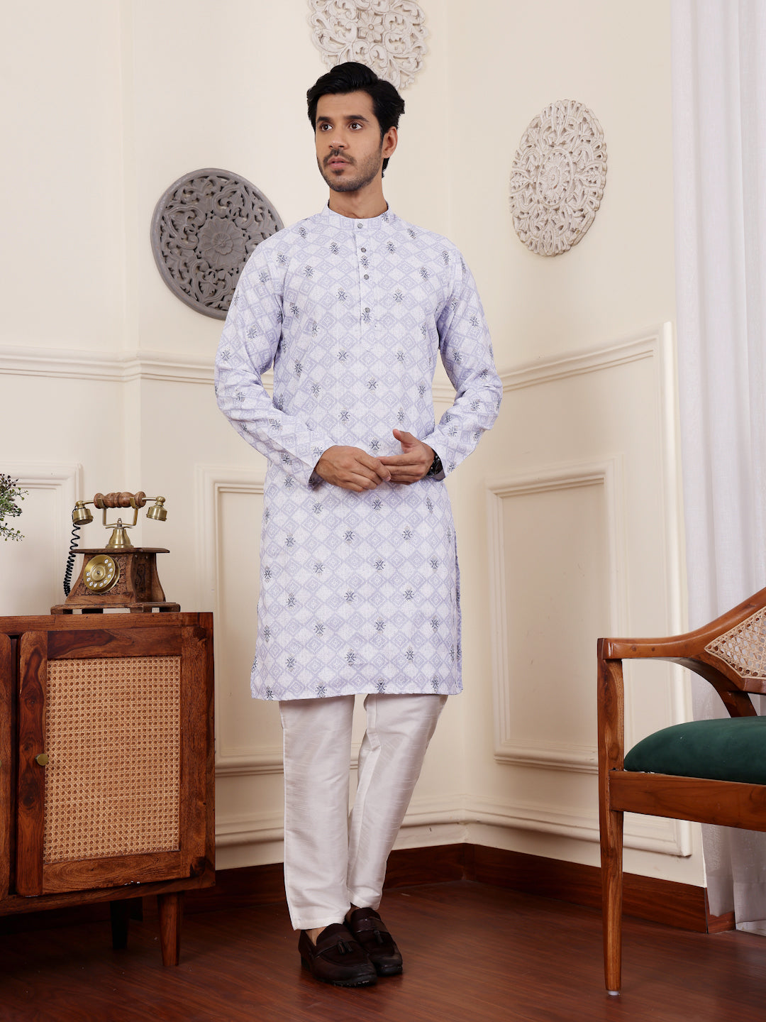 Light Purple Linen Kurta Set with Embroidery Work