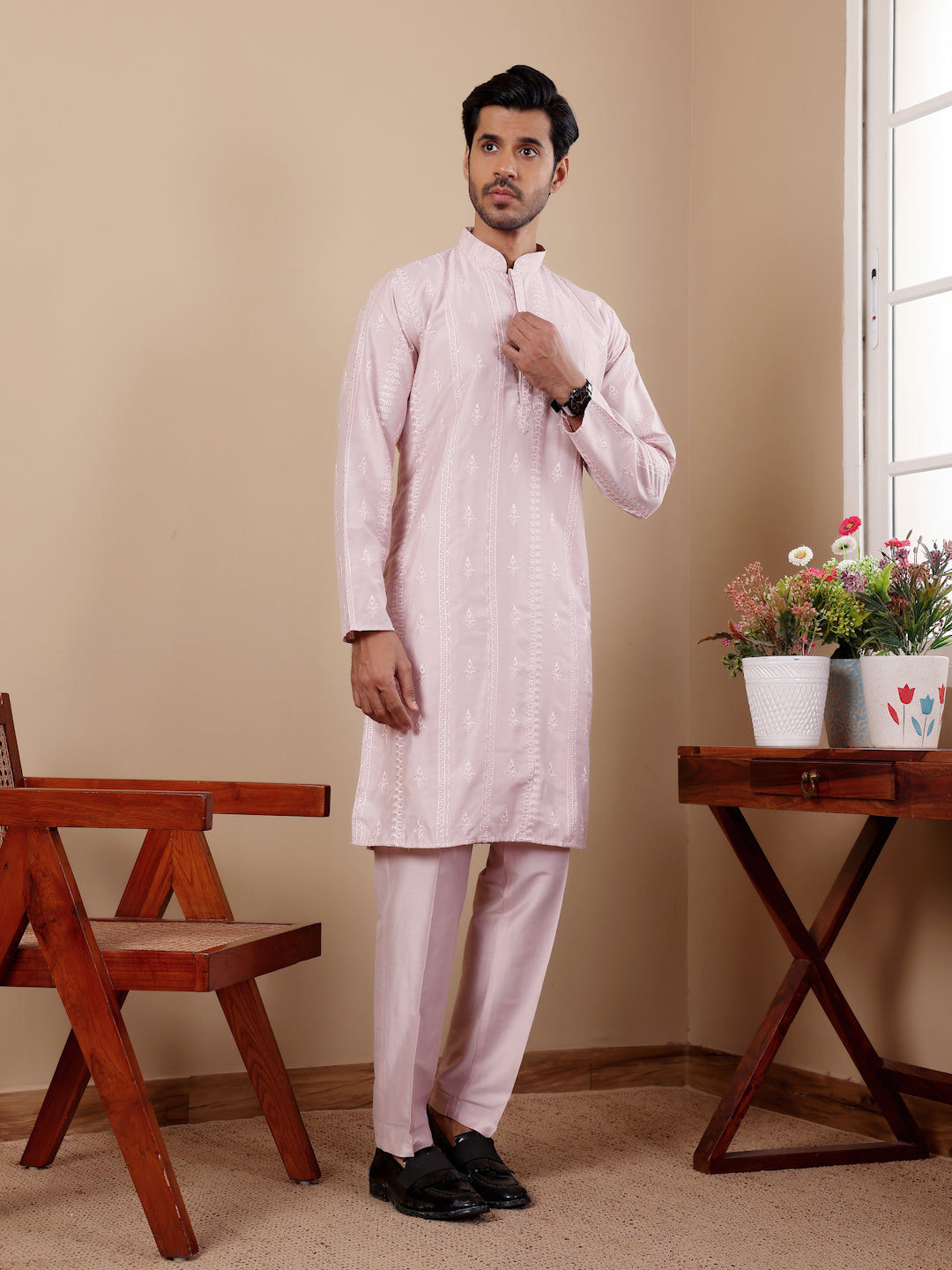 Elegant Light Pink Chikankari Kurta Pajama Set for Men – Festive & Wedding Wear